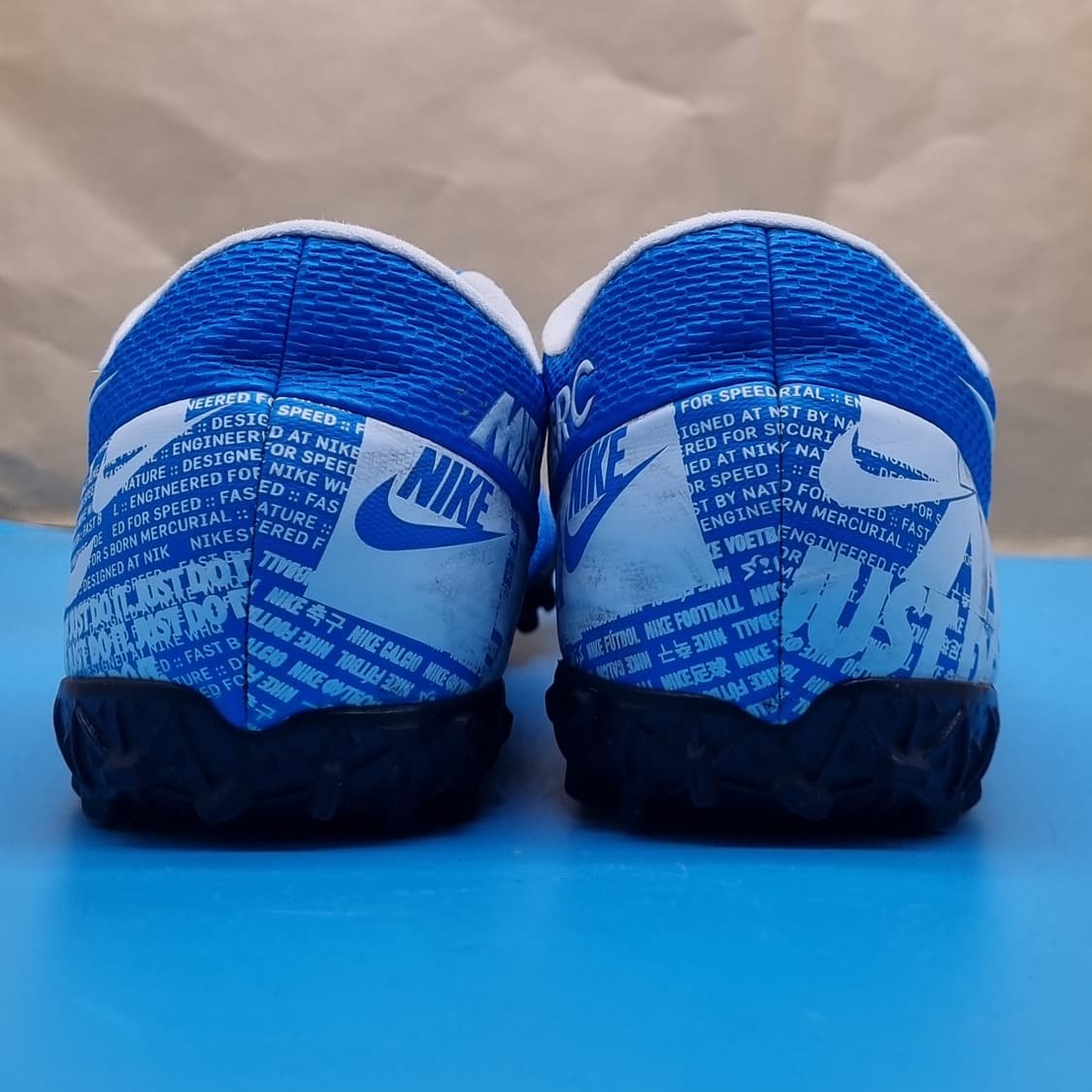 나이키 머큐리얼 베이퍼13아카데미 풋살화270 상품이미지4