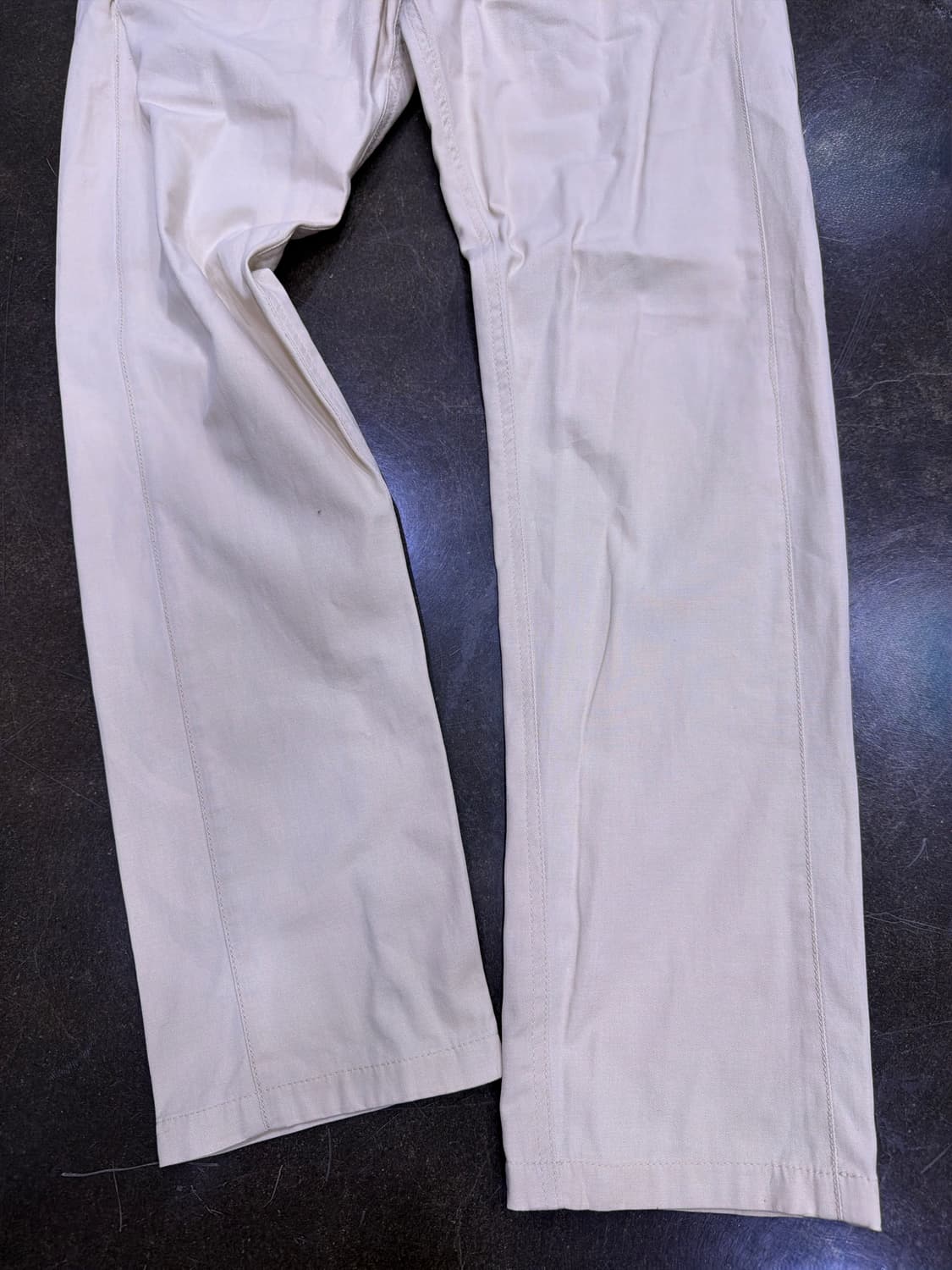 팀버랜드 어스키퍼스 Tilt 지퍼 디테일 코튼팬츠 베이지 30 상품이미지5