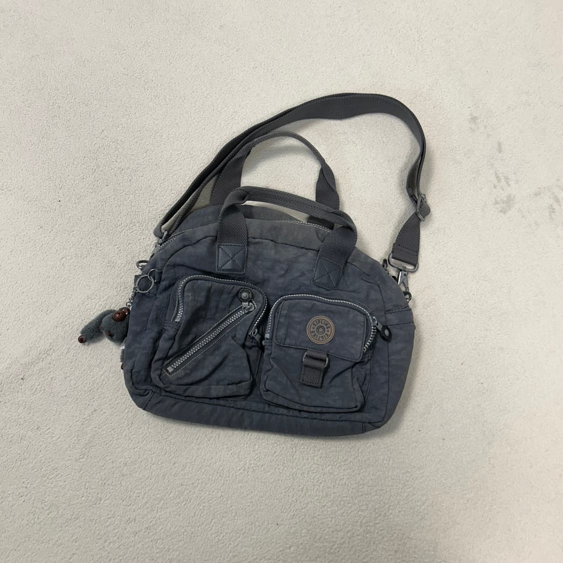 Kipling Gray Crossbody Bag 상품이미지4