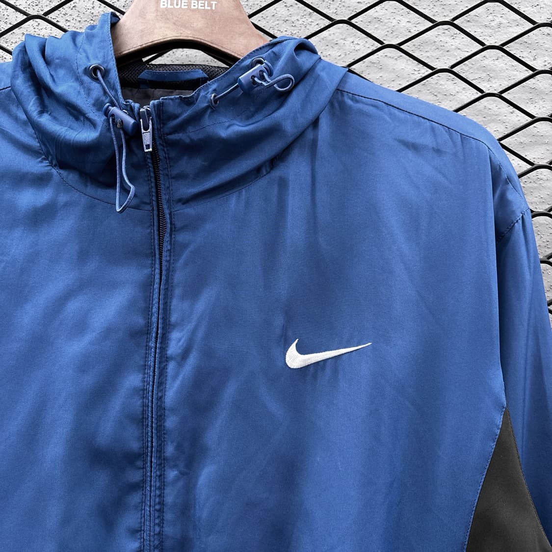 나이키 트레이닝 쉘 후드자켓 배색 디테일 루즈핏 마린블루 상품이미지6