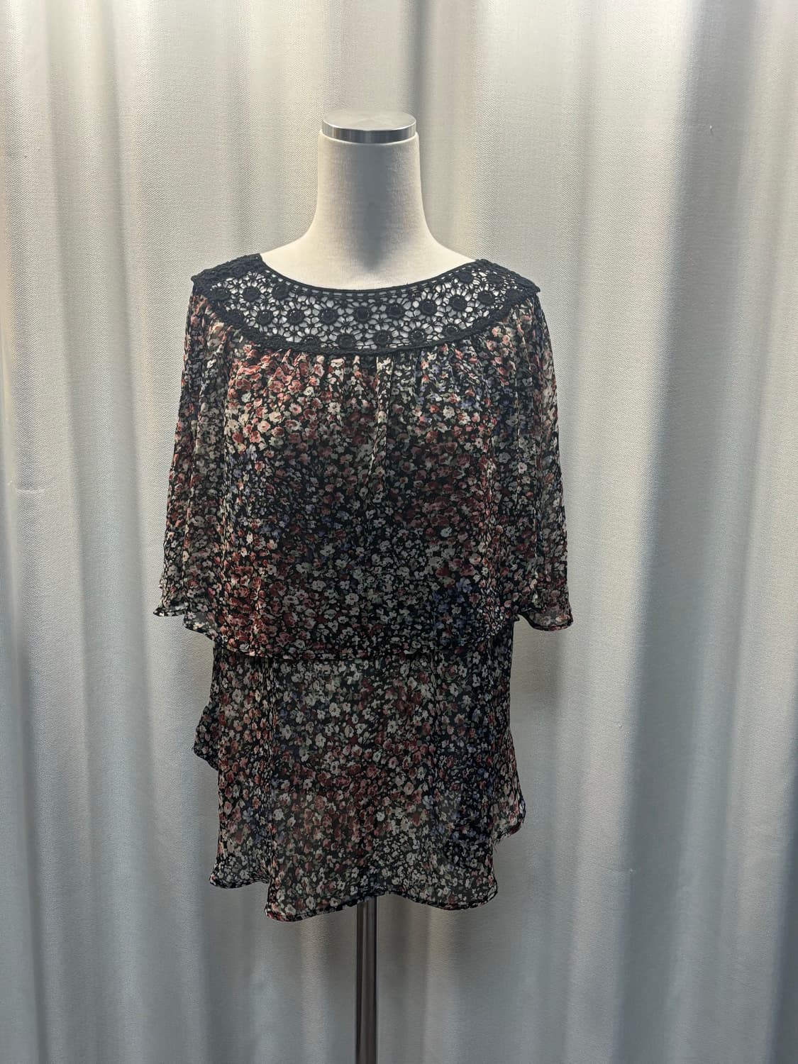 모리걸st 꽃무늬 케이프 상품이미지1