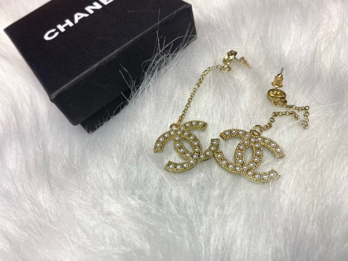샤넬 CC 진주 드롭 이어링 상품이미지6