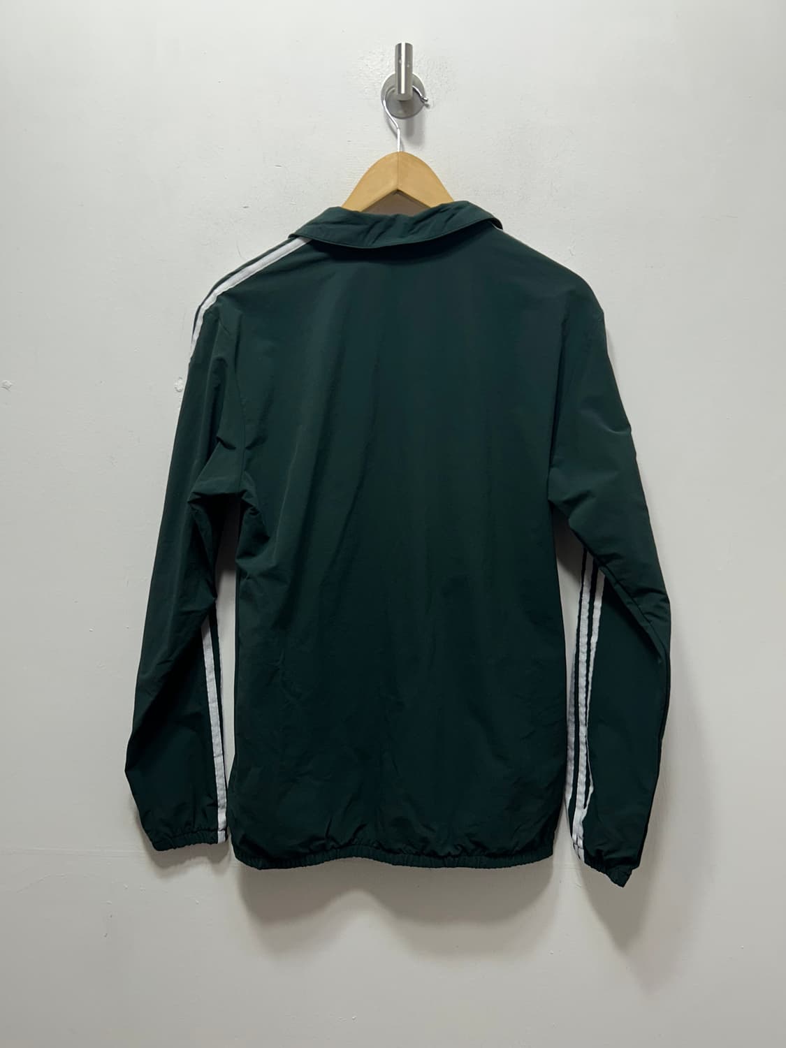 아디다스 올리브 그린 M 사이즈 셔츠형 긴팔  상품이미지2