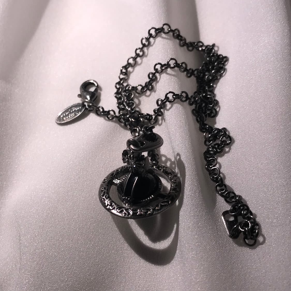 비비안웨스트우드 미니바스 orb 목걸이 상품이미지2