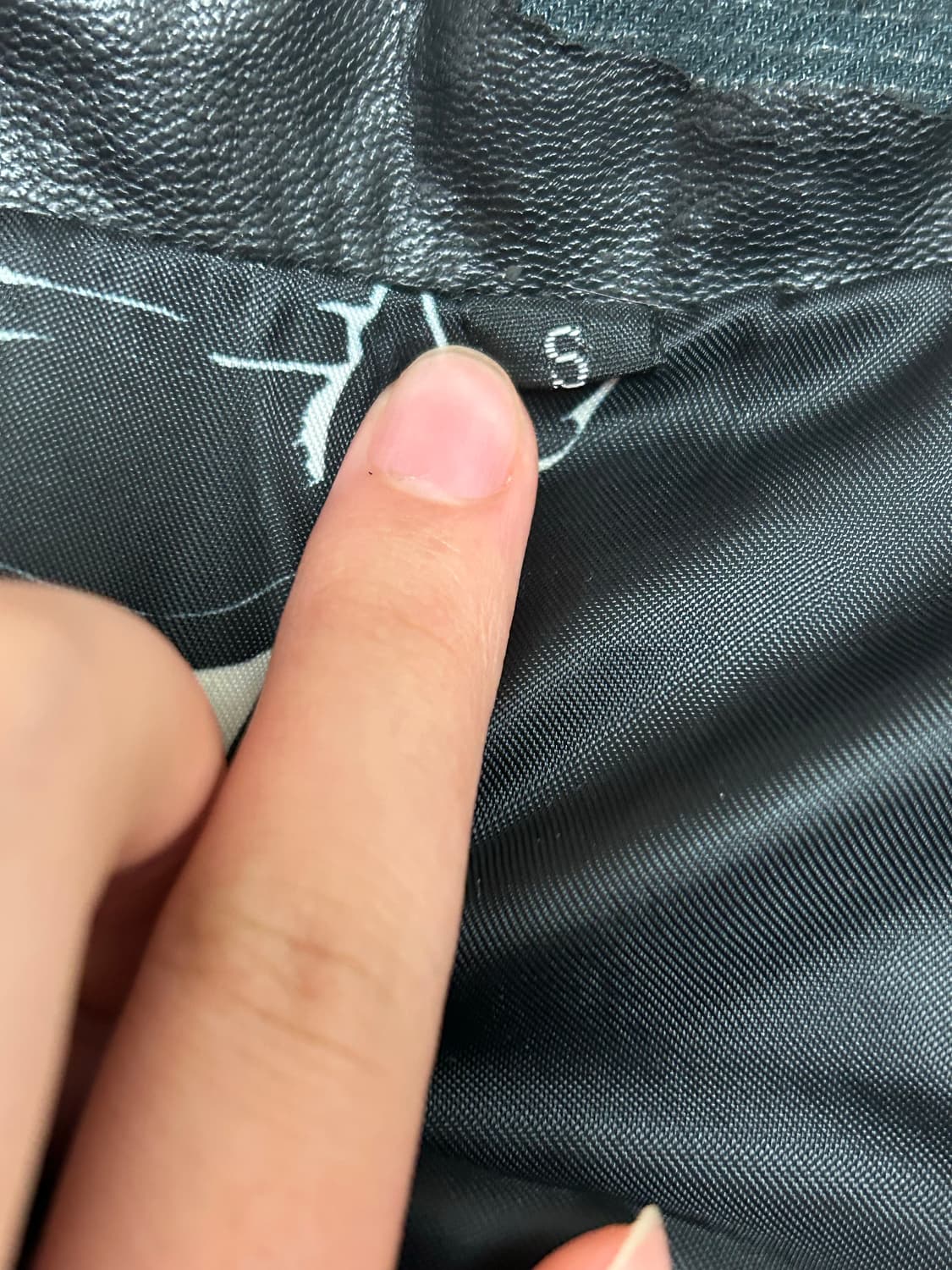 떠그클럽 레더 패딩 1사이즈 초판 상품이미지9