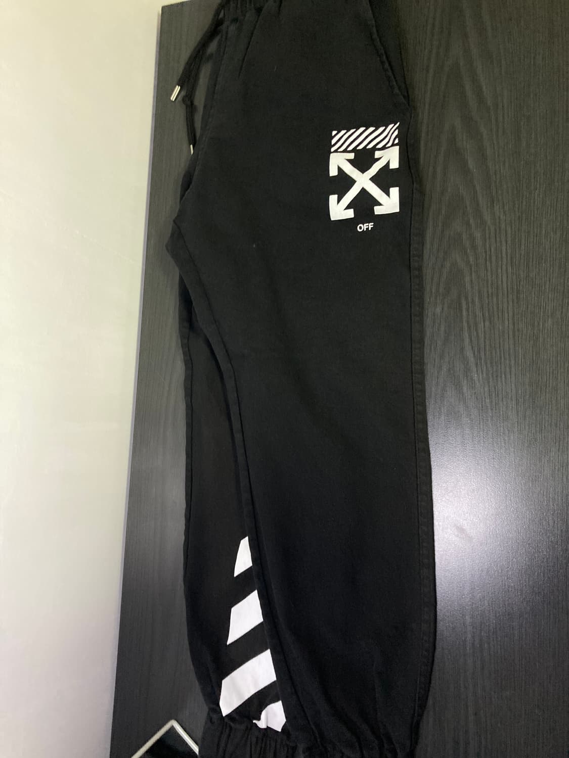 오프화이트 조거팬츠 상품이미지1