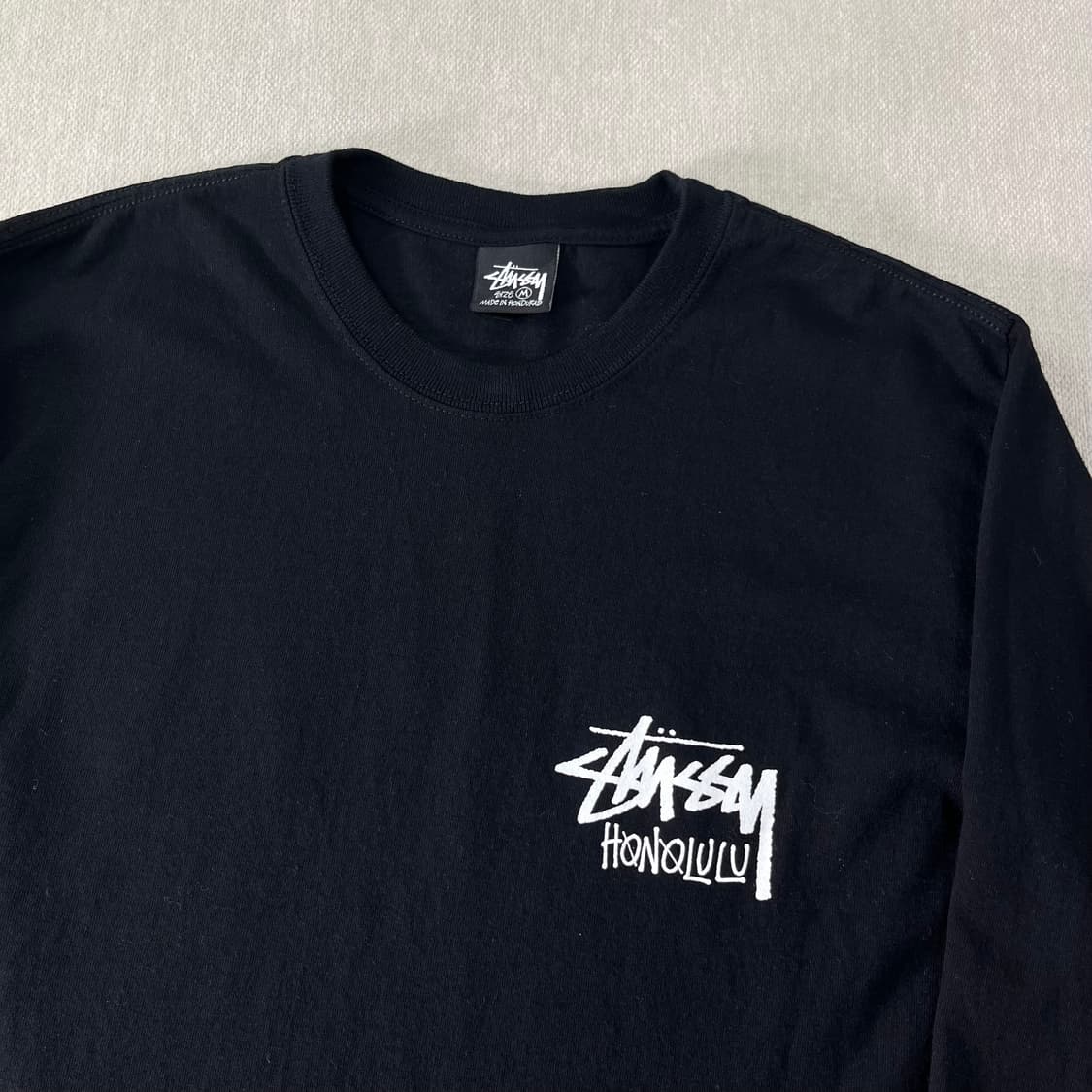 100 스투시 호놀룰루 블랙 롱슬리브 티셔츠 상품이미지3