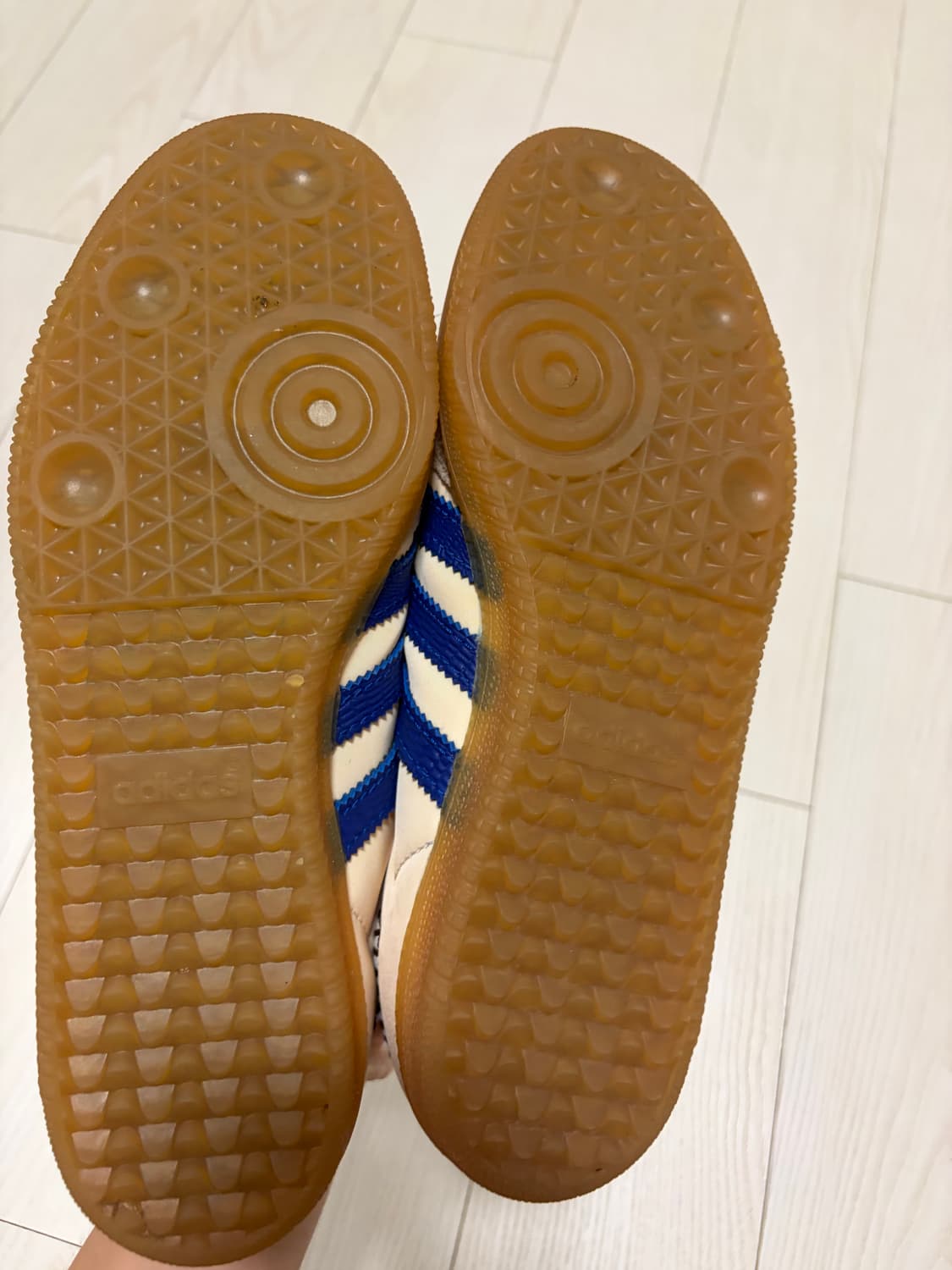 웨일스 보너 삼바 상품이미지3