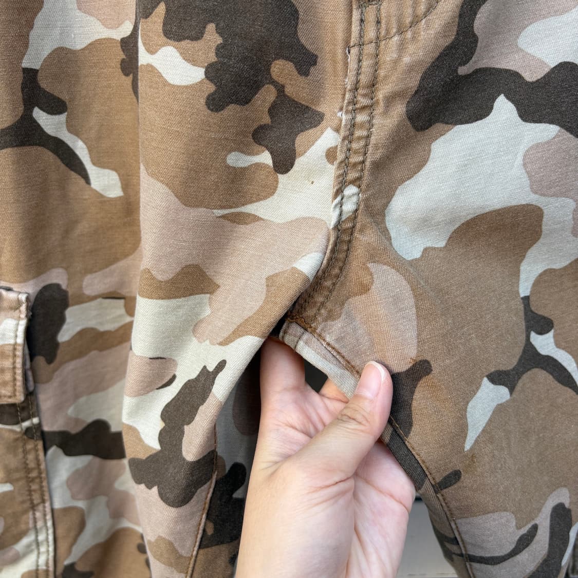 Levi’s 리바이스 카모 카고 반바지 상품이미지3