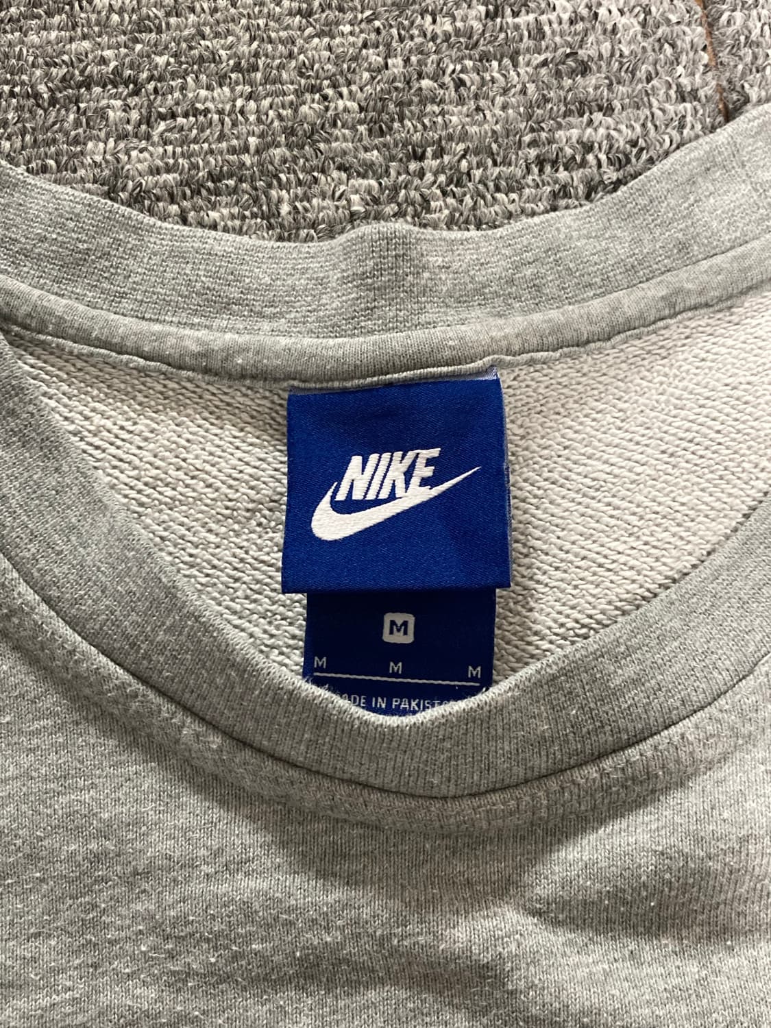 나이키 스우시 맨투맨 M 그레이 상품이미지4