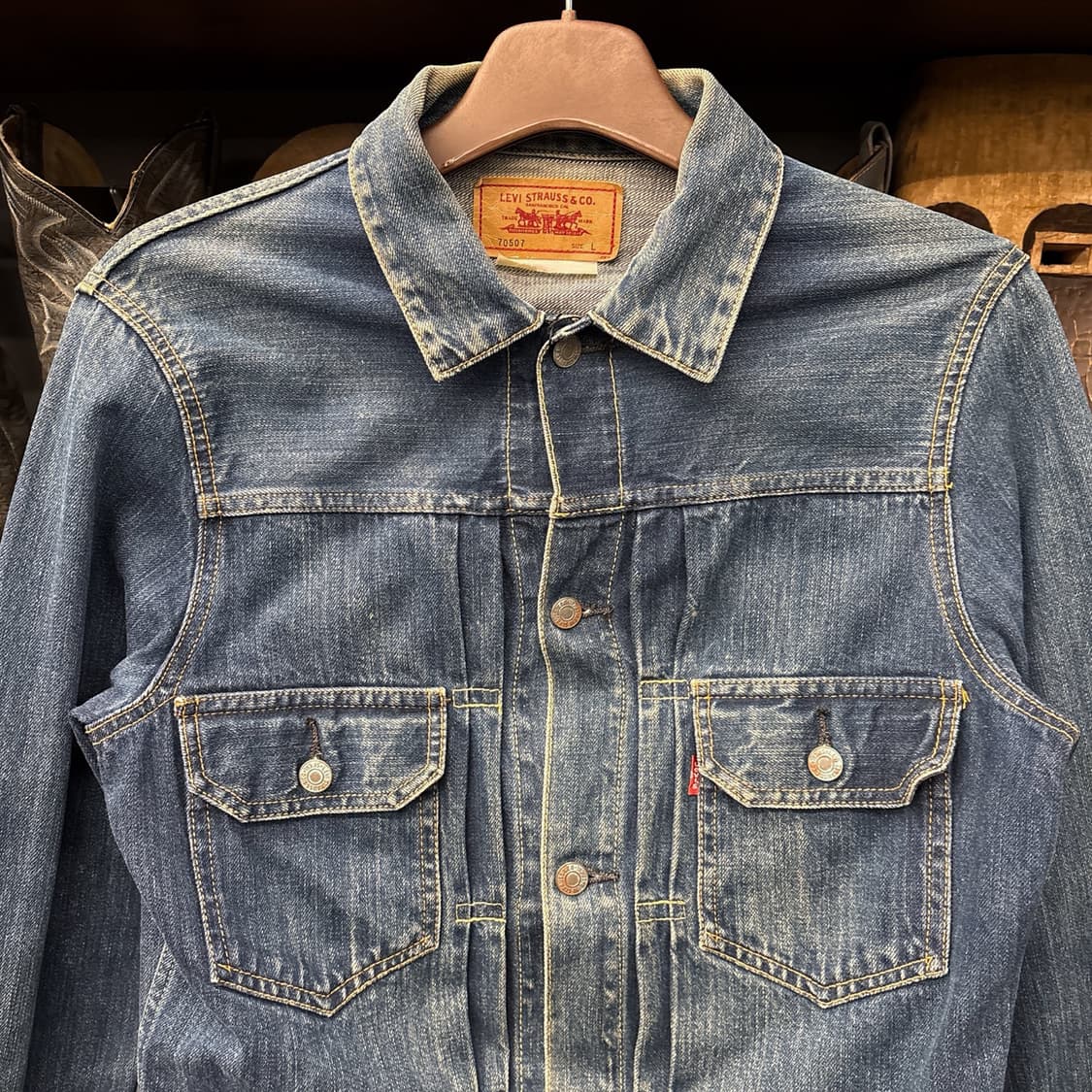 00s 리바이스 빈티지 워싱 타입2 데님 트러커 자켓 상품이미지3