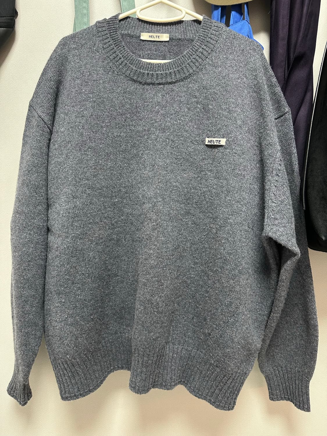 호이테 더블 넥 니트(L) 상품이미지1