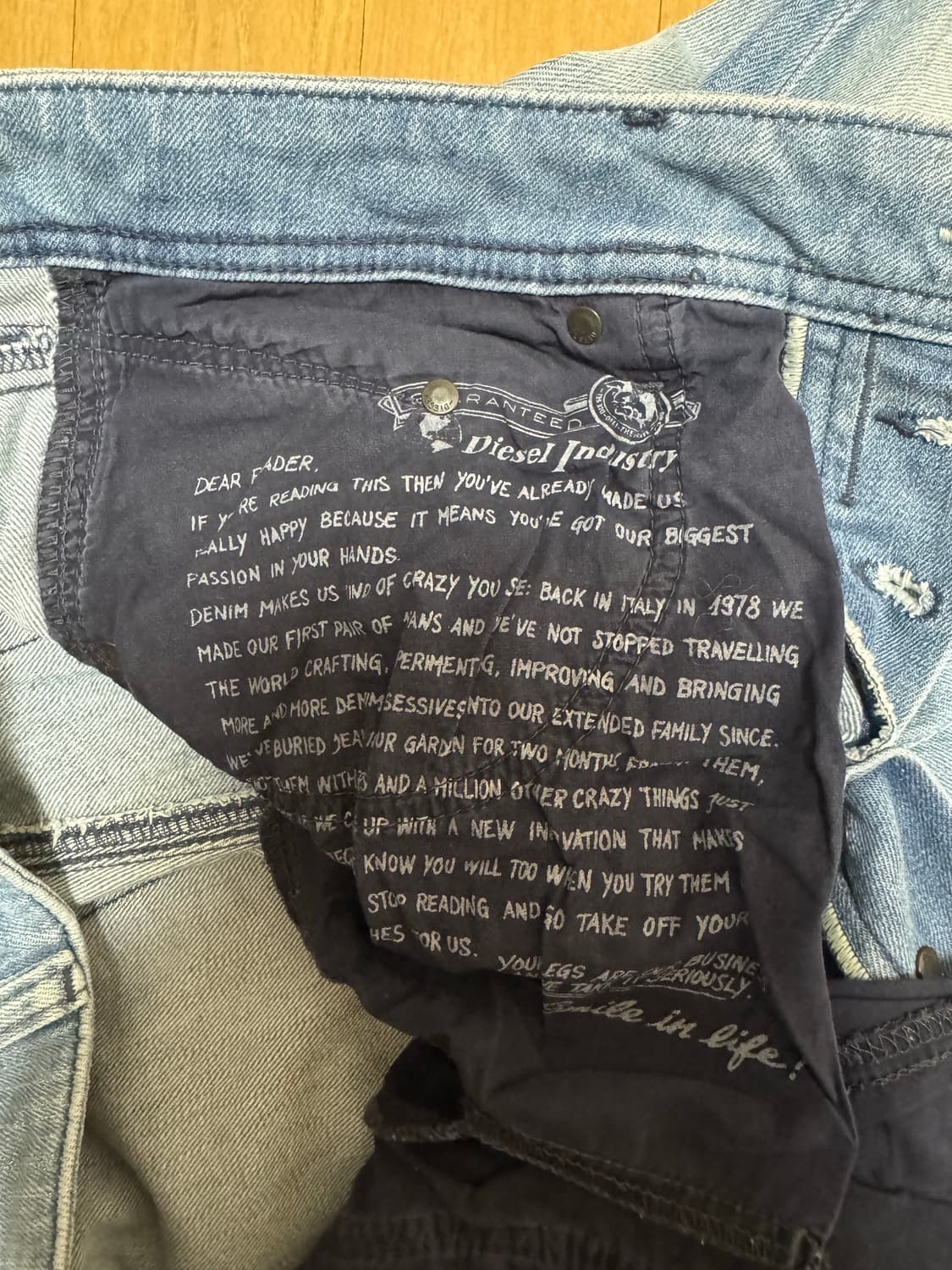 [31]디젤 BELTHER 레귤러 슬림 테이퍼드 청바지 상품이미지9