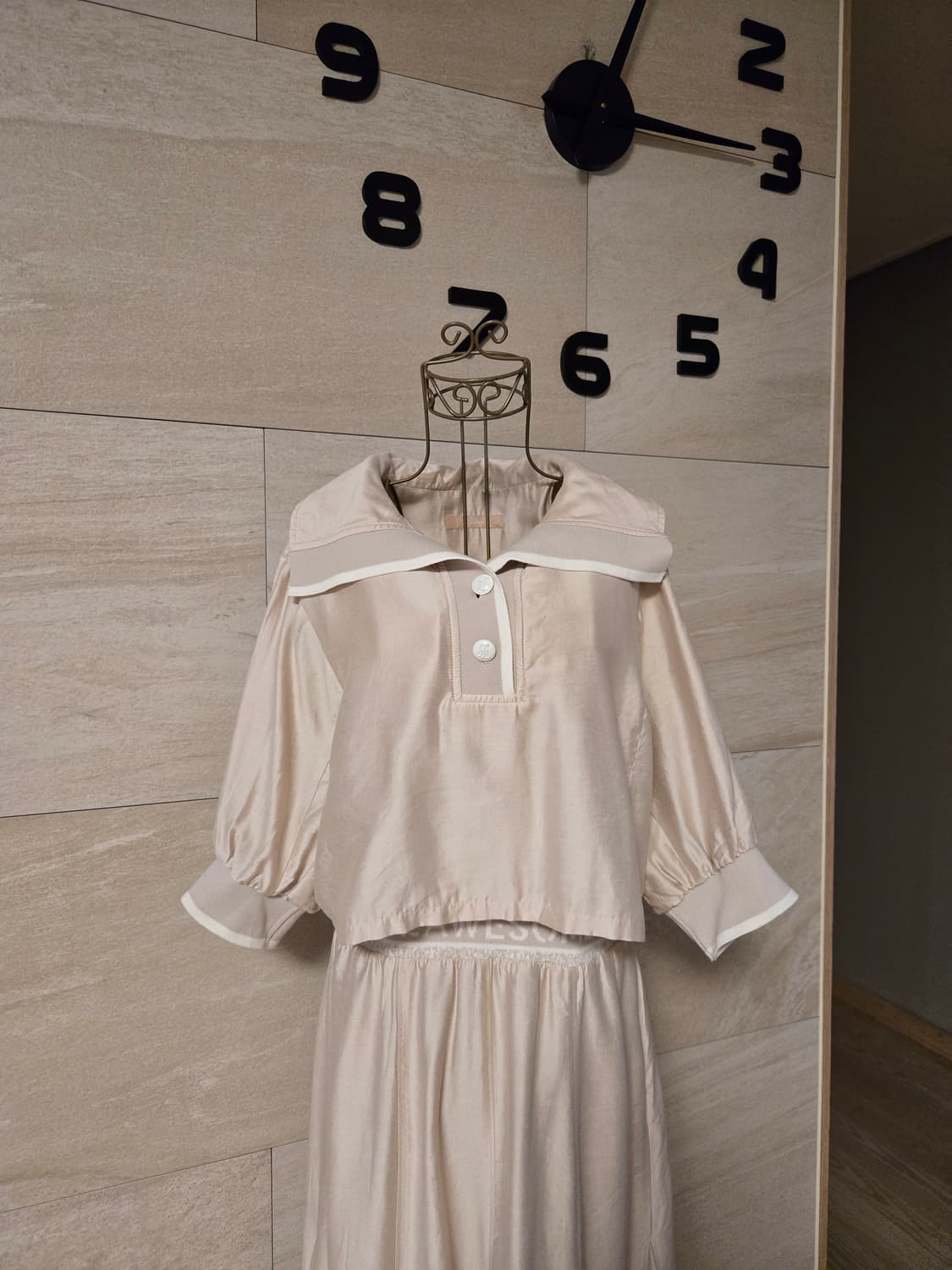 [66] 씨씨콜렉트 여성 롱 원피스 2023 상품이미지2