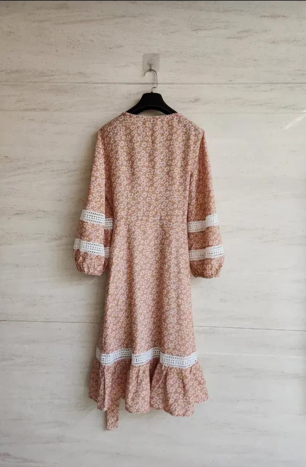 마쥬 2023 린넨블렌드 플로럴 랩원피스 66사이즈 상품이미지4