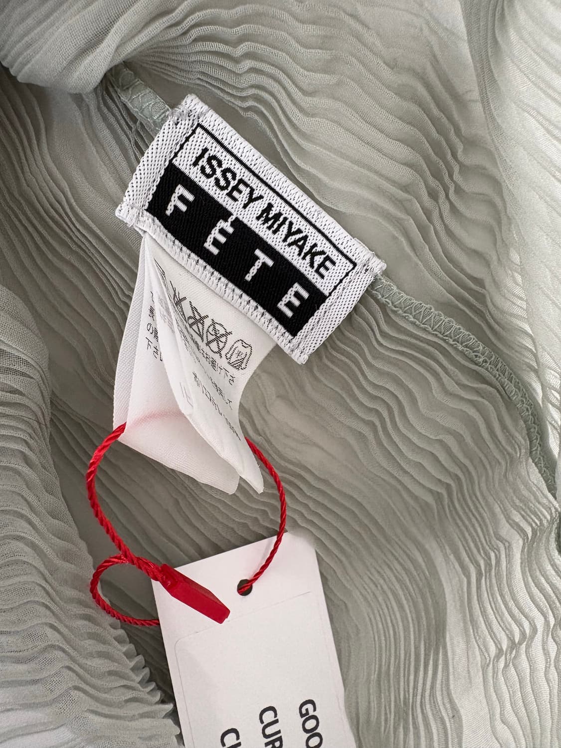 이세이미야케 페테 탑 상품이미지3