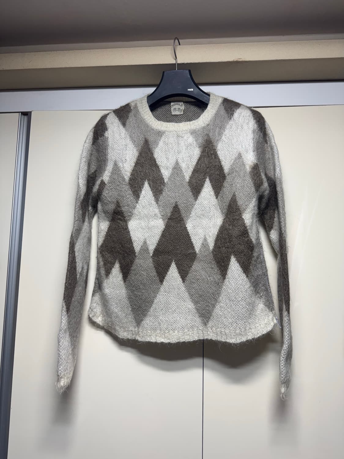 선시 12AW 모헤어 아가일 니트 상품이미지1