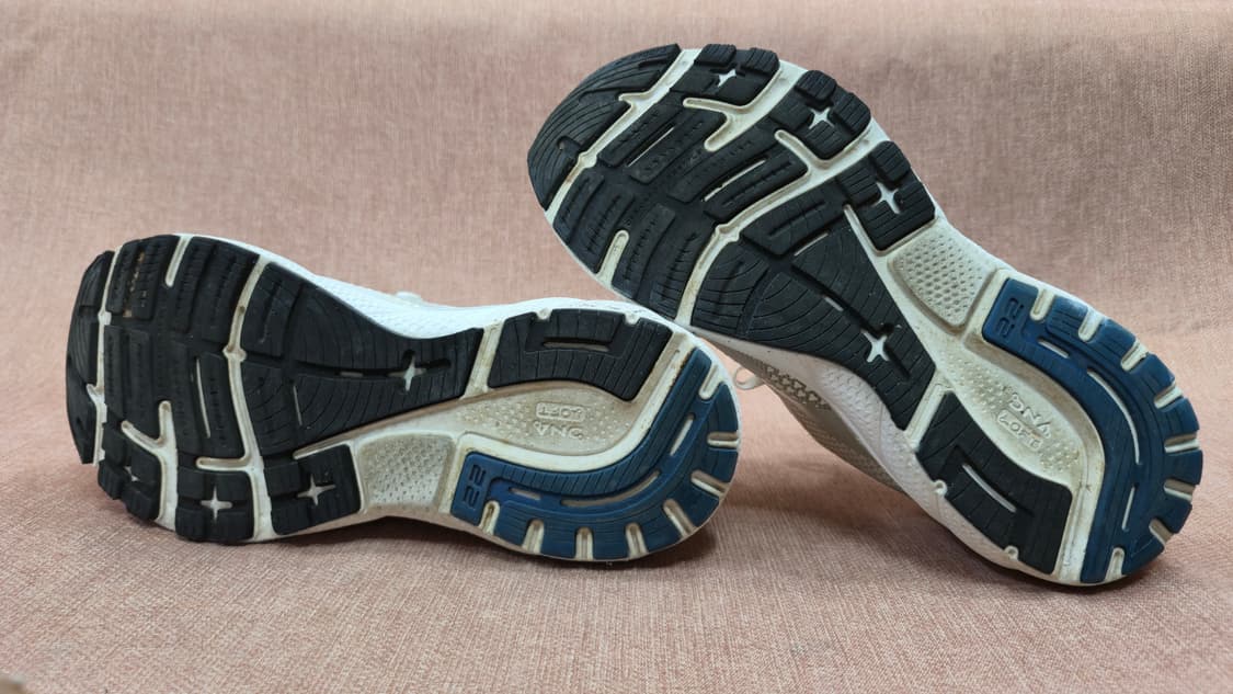 브룩스 255mm-  아드레날린 22 GTS 런닝화   상품이미지6