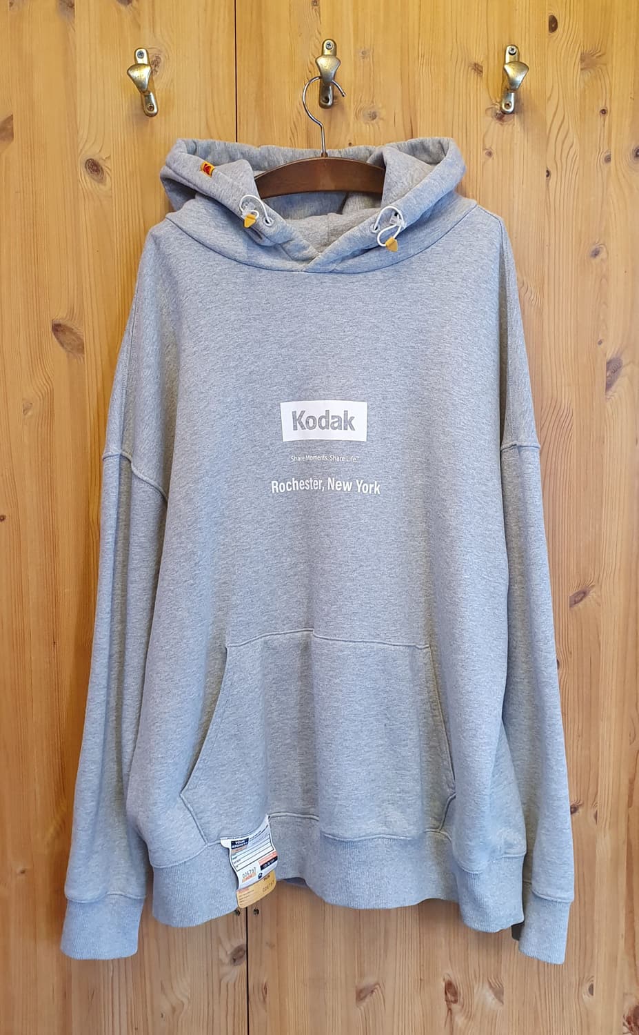 105.KODAK 메일러 후드티 상품이미지1