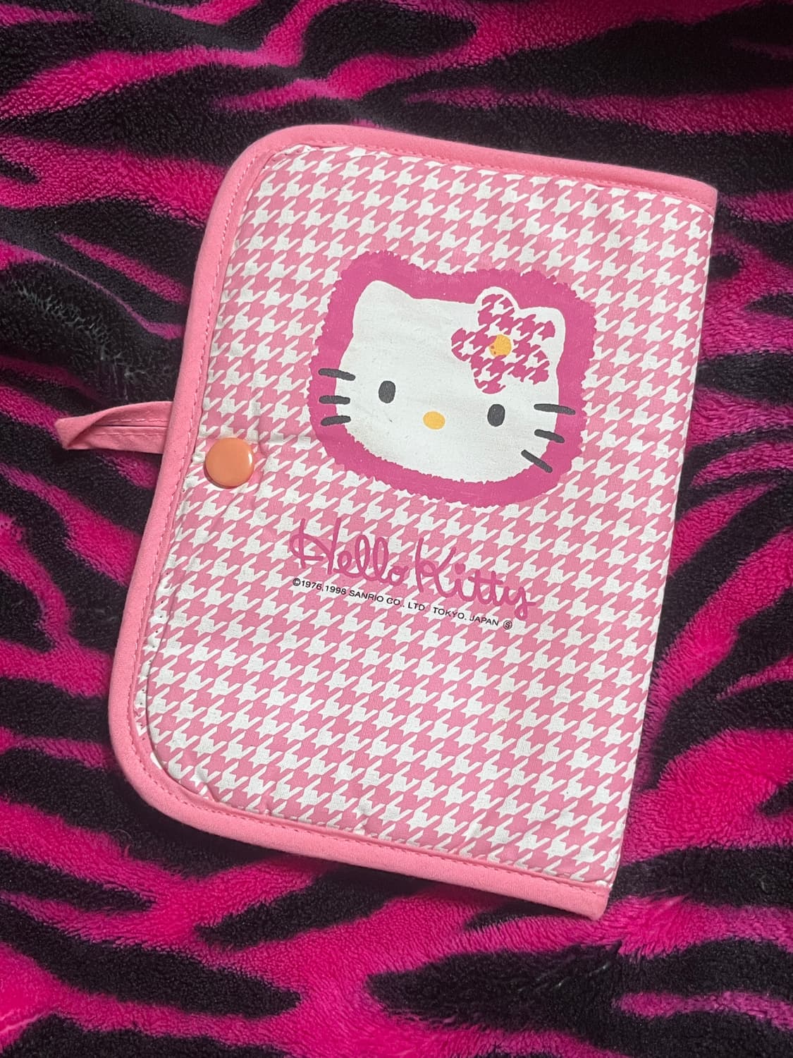 고전키티 카오하나 헬로키티 멀티파우치 상품이미지1