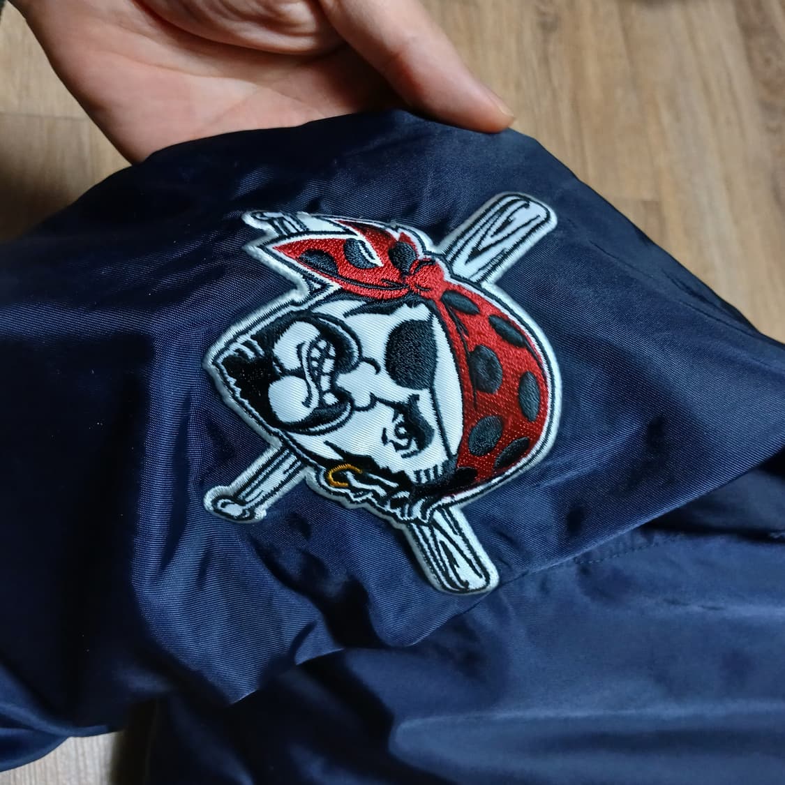 newera 뉴에라 엠엘비 스타디움 바시티 피츠버그 누빔 야구 패딩 자켓 상품이미지2