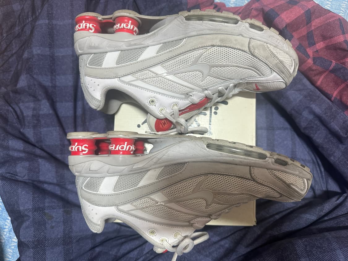 나이키 x 슈프림 샥스 라이드 2 SP 화이트 상품이미지3