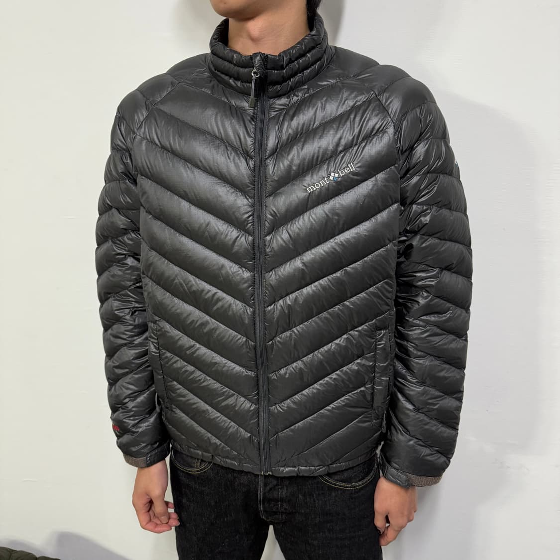 몽벨 경량패딩 진그레이  상품이미지3
