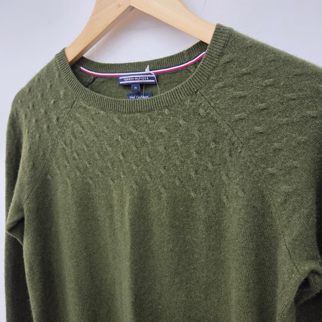 타미힐피거 올리브 니트 스웨터 여성 M 상품이미지3