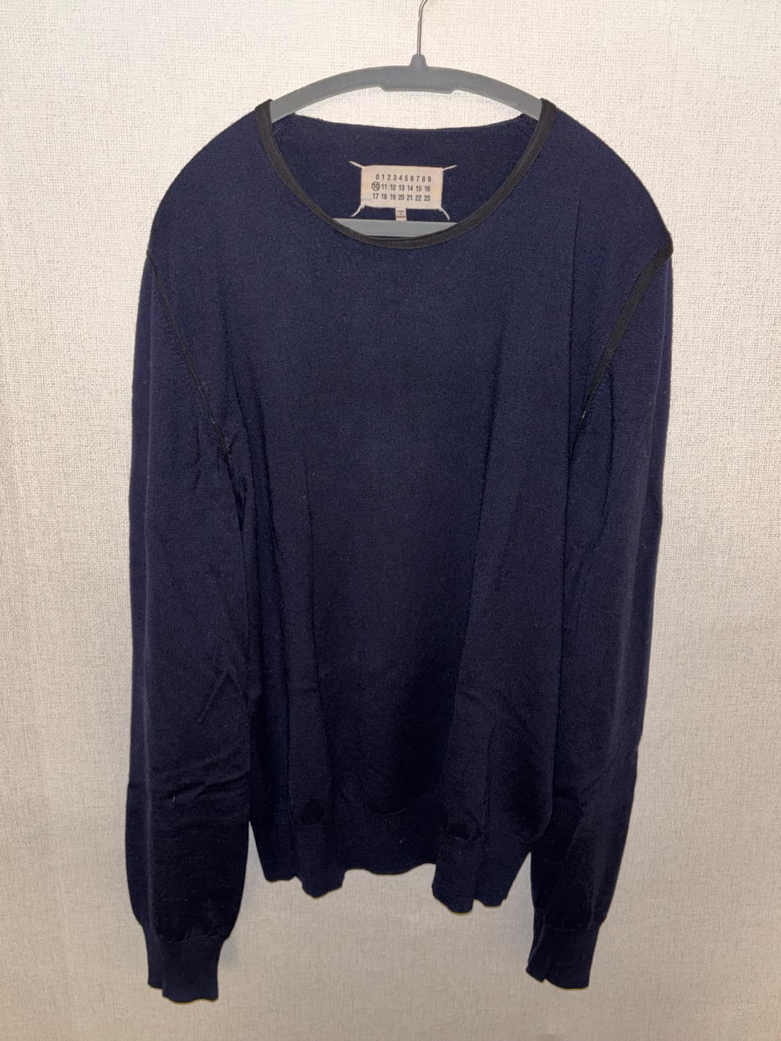 메종 마르지엘라 파이핑 니트 네이비 상품이미지2