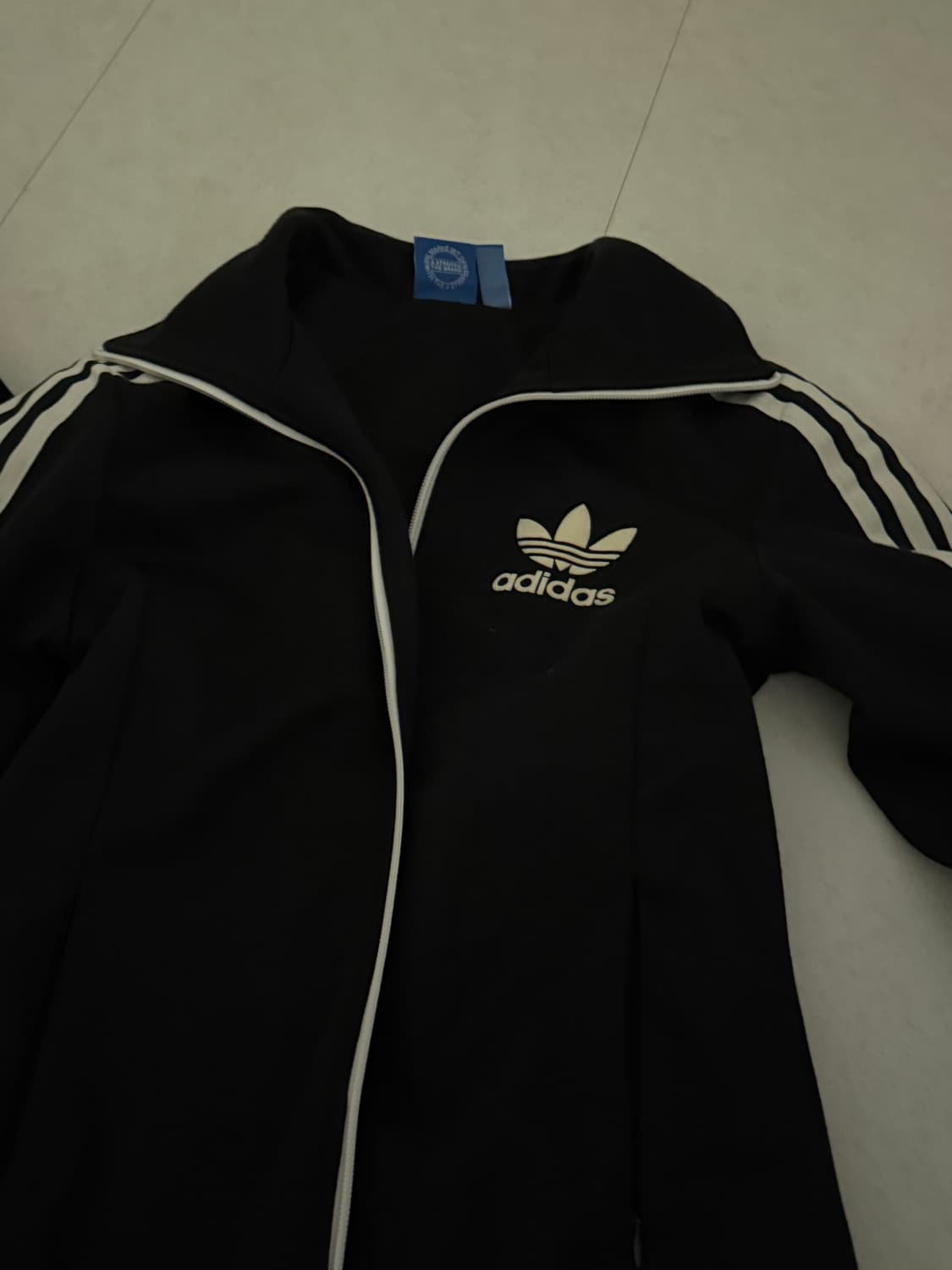 아디다스 삼선 트랙탑 블랙 상품이미지1
