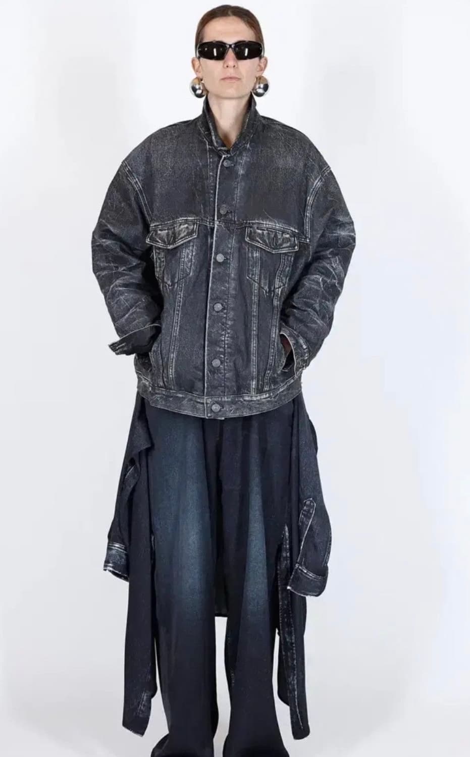 [S] 발렌시아가 21SS 트롱프뢰유 타이드 팬츠 상품이미지1