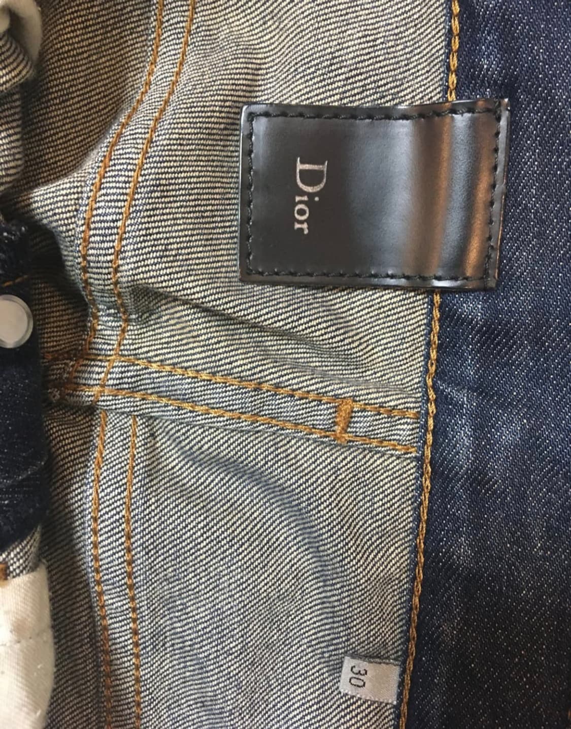 Dior homme 09 under my car  상품이미지7