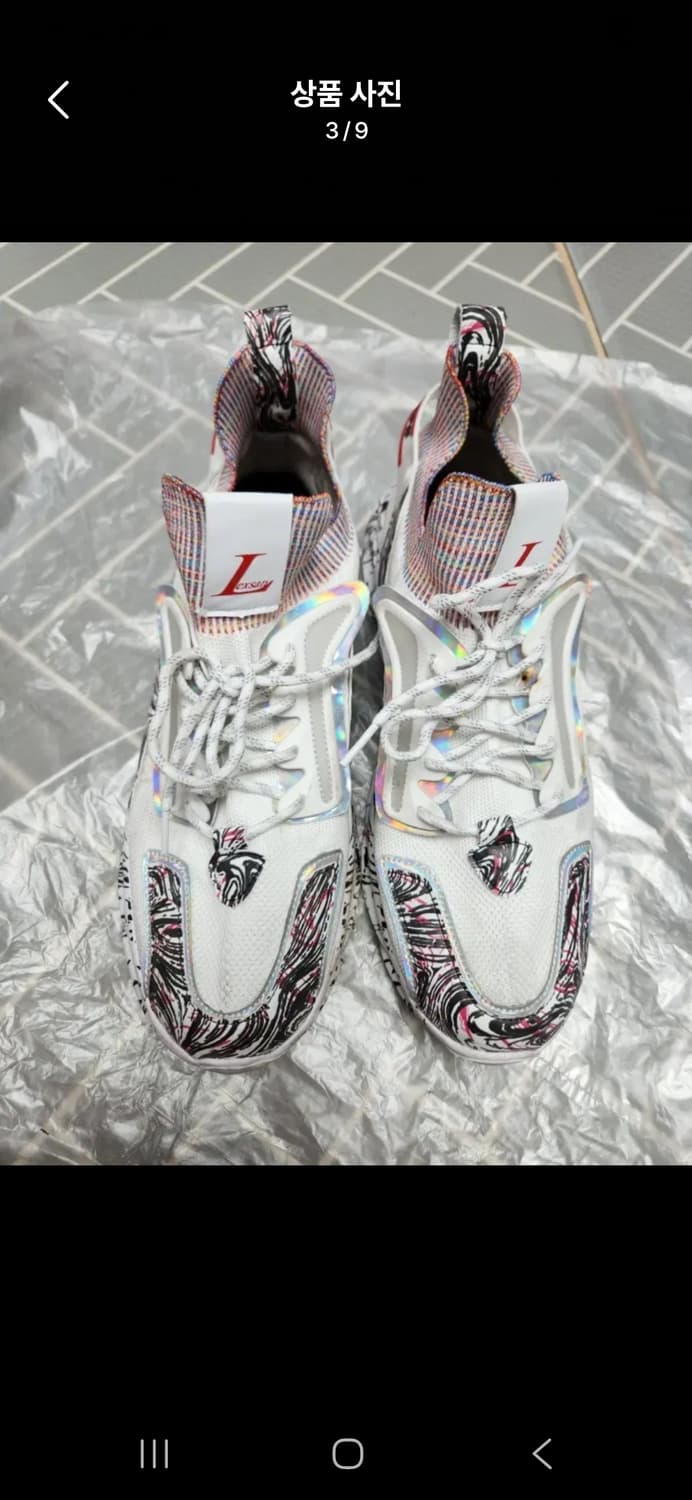 렉산 화이트 패턴 스니커즈 300 상품이미지5