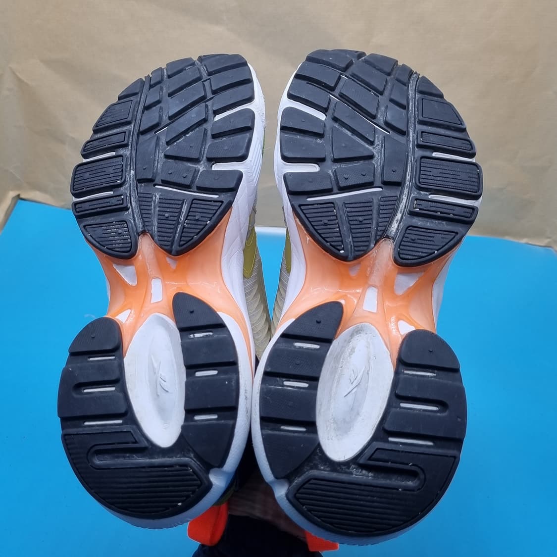 리복 프리미어 여성운동화230. 상품이미지3