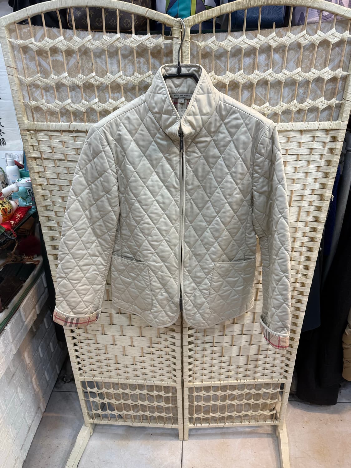 66 정품 버버리 누빔자켓 팝니다 상품이미지1