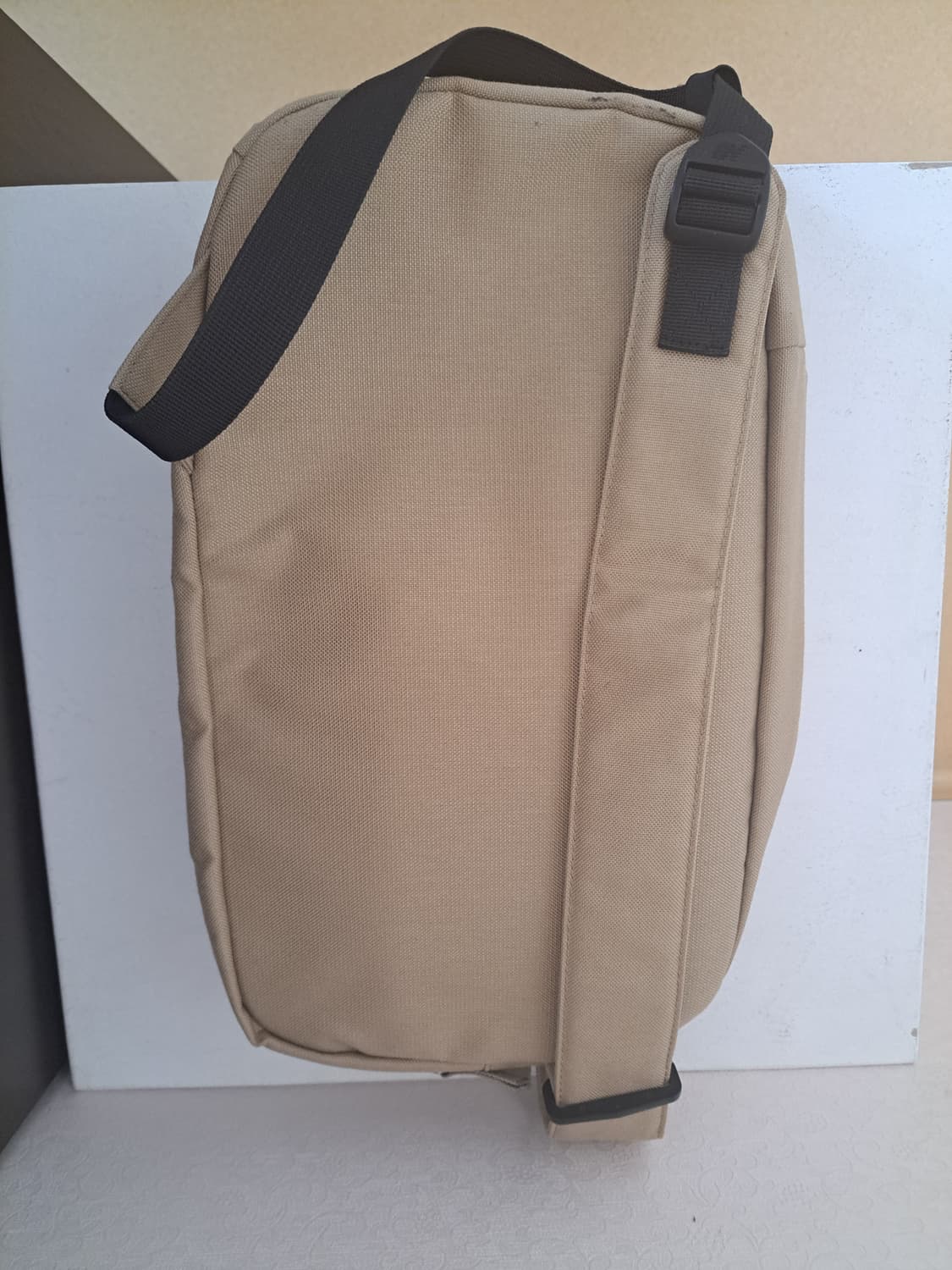 뉴발 슬링백 상품이미지3