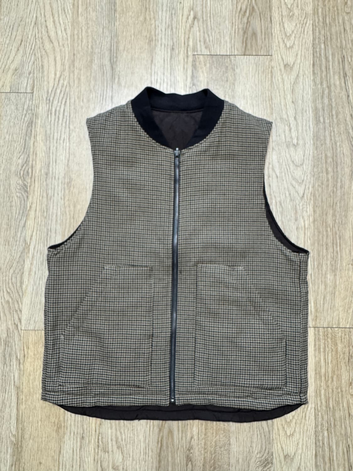 GU 리버시블 체크 패딩 베스트 상품이미지1