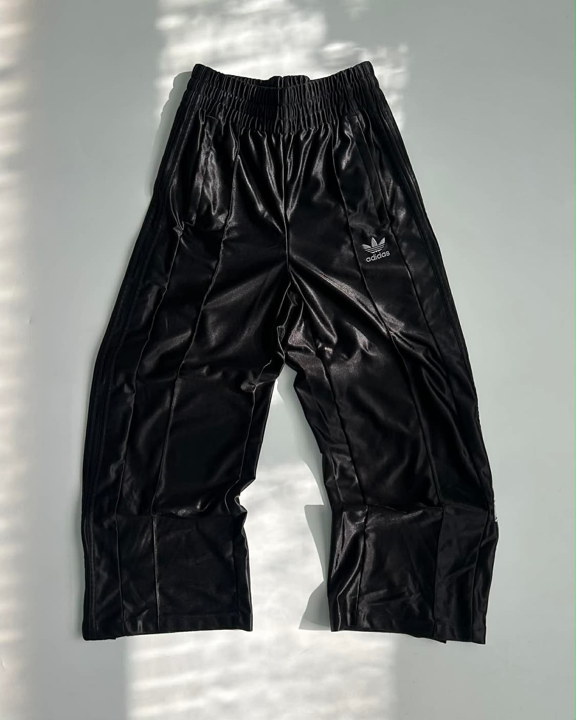 [XS] 아디다스 오리지널 신형 트랙 팬츠 상품이미지1
