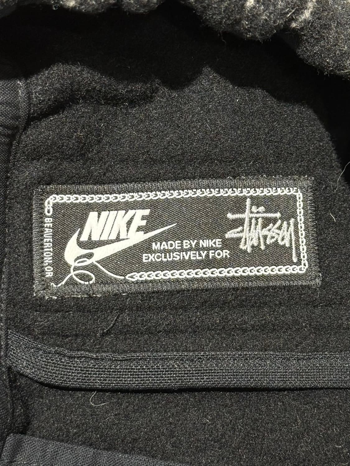 스투시 x 나이키 블랙 NRG 스트라이프 울 팬츠 상품이미지7