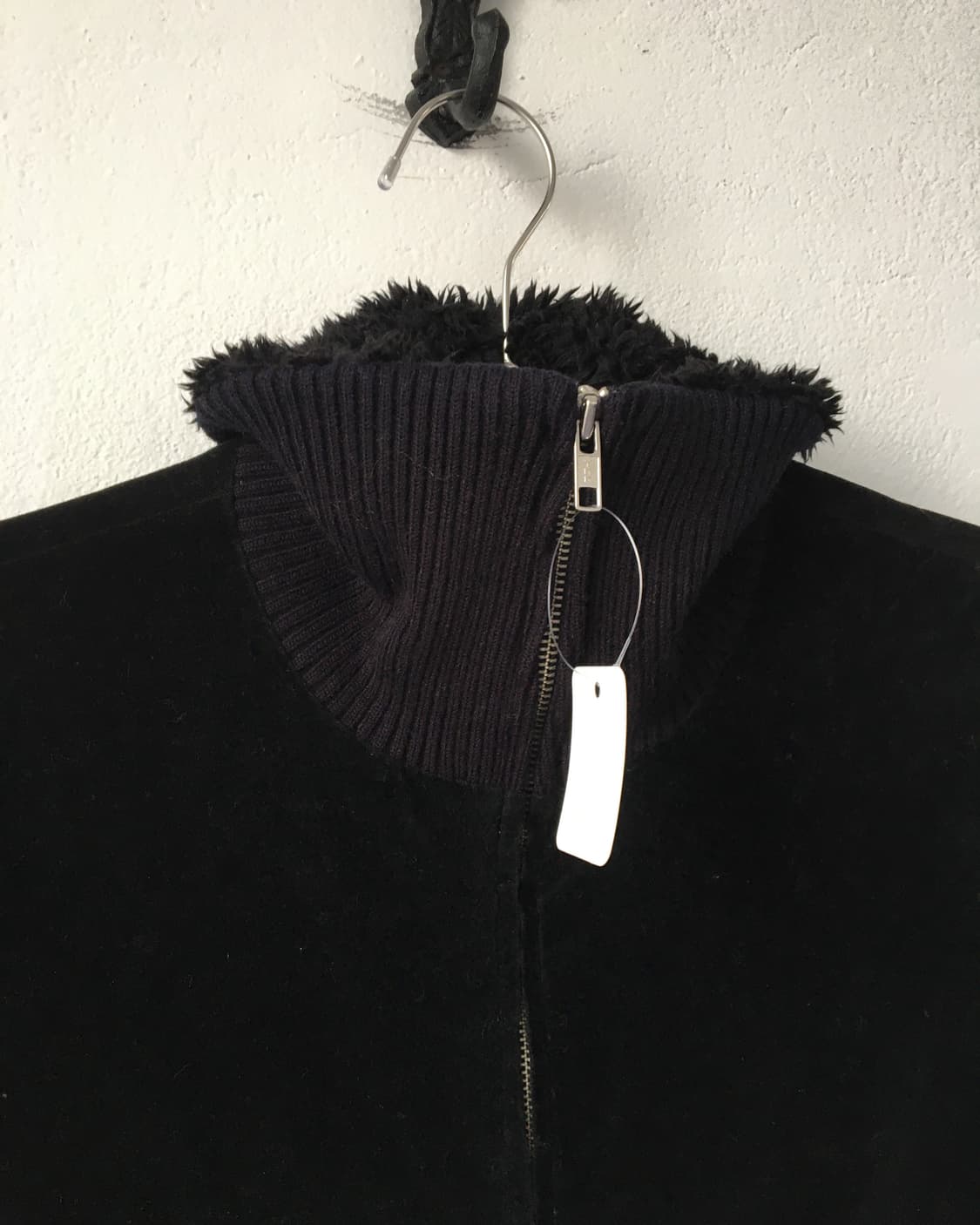 Fur collar velour zip up 상품이미지5