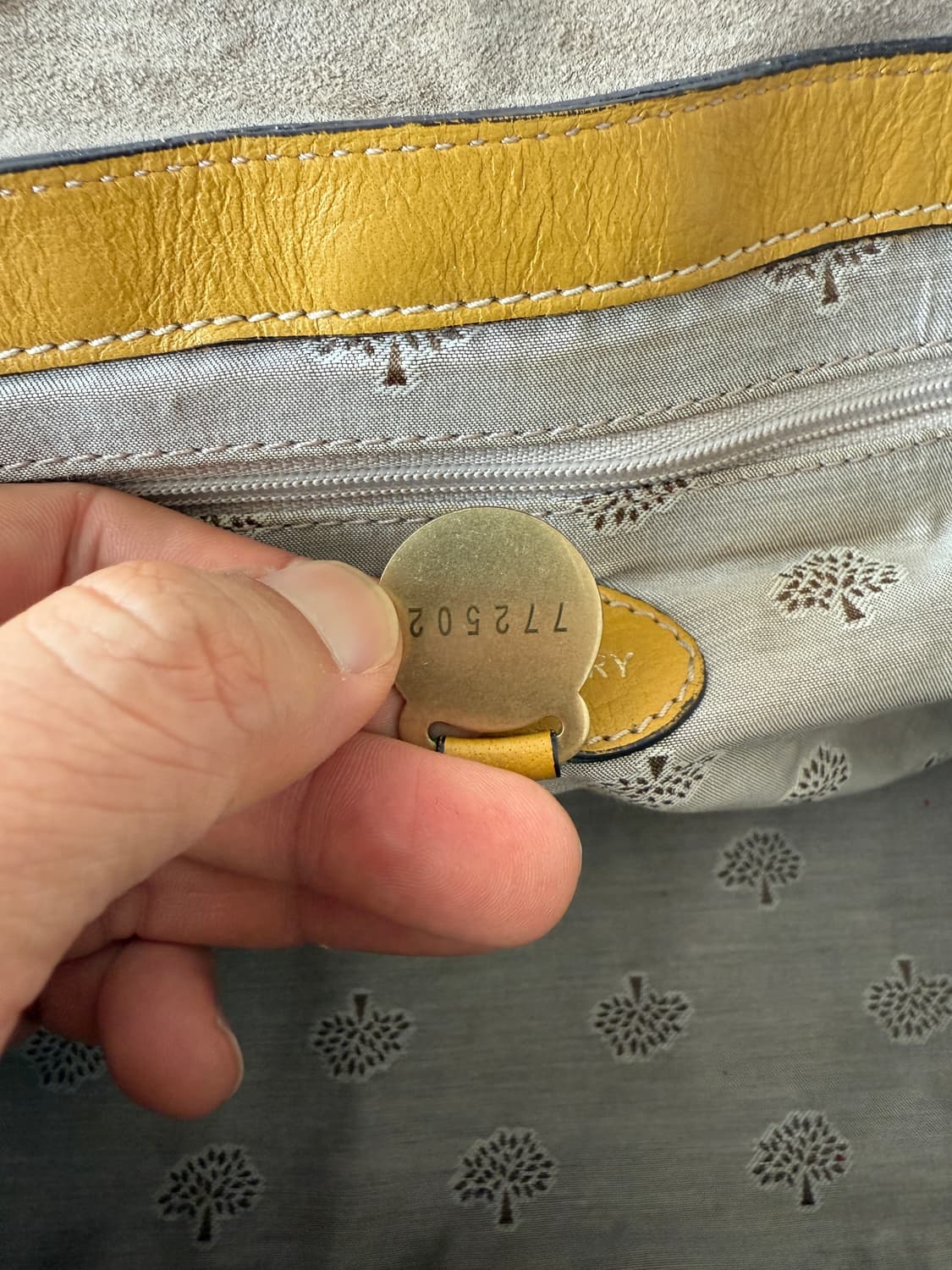 멀버리(Mulberry) 레더 머스타드 알렉사백(ENGLAND) 상품이미지10