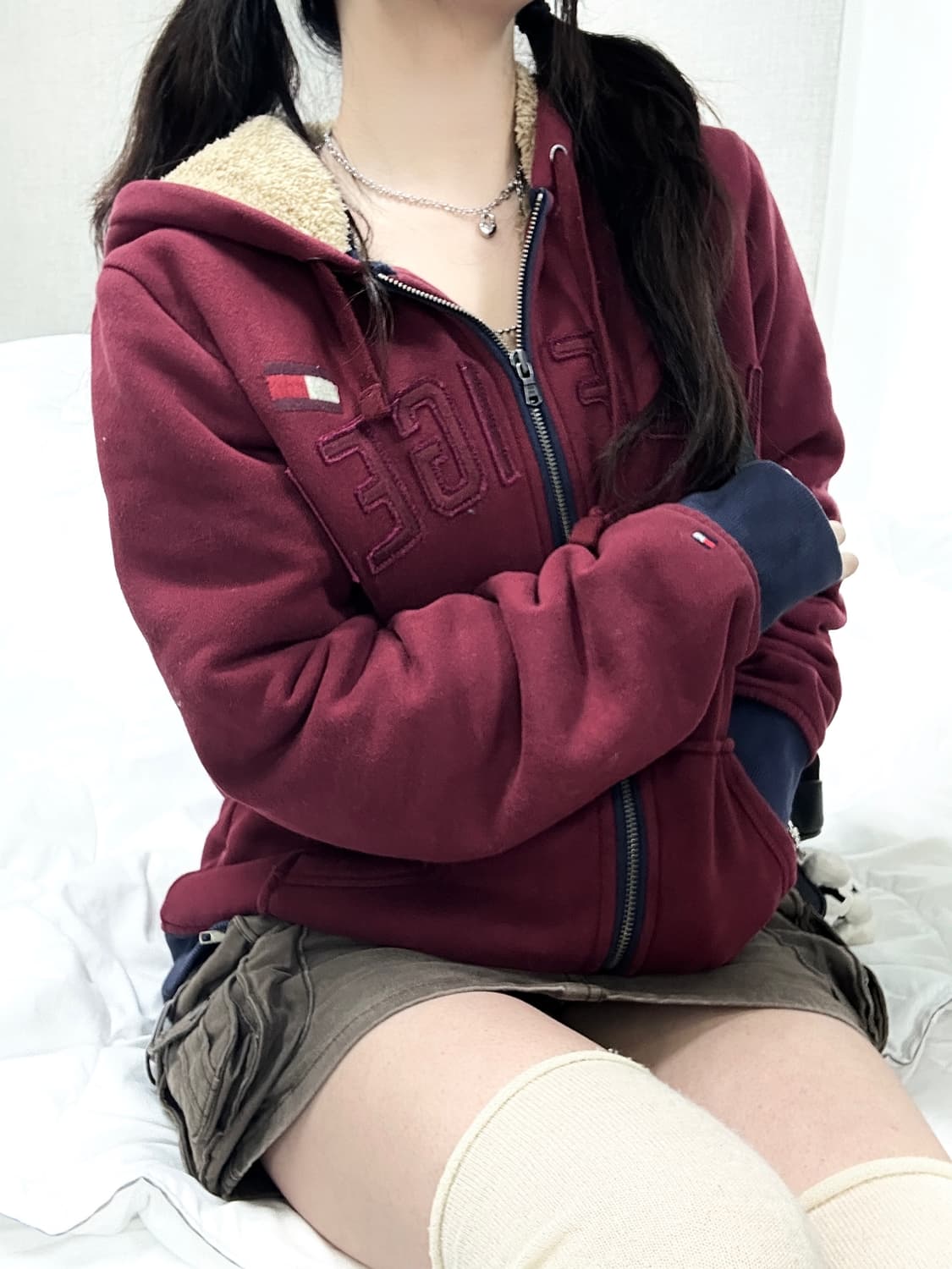 타미힐피거 빅로고 버건디 양털 후드집업 상품이미지2