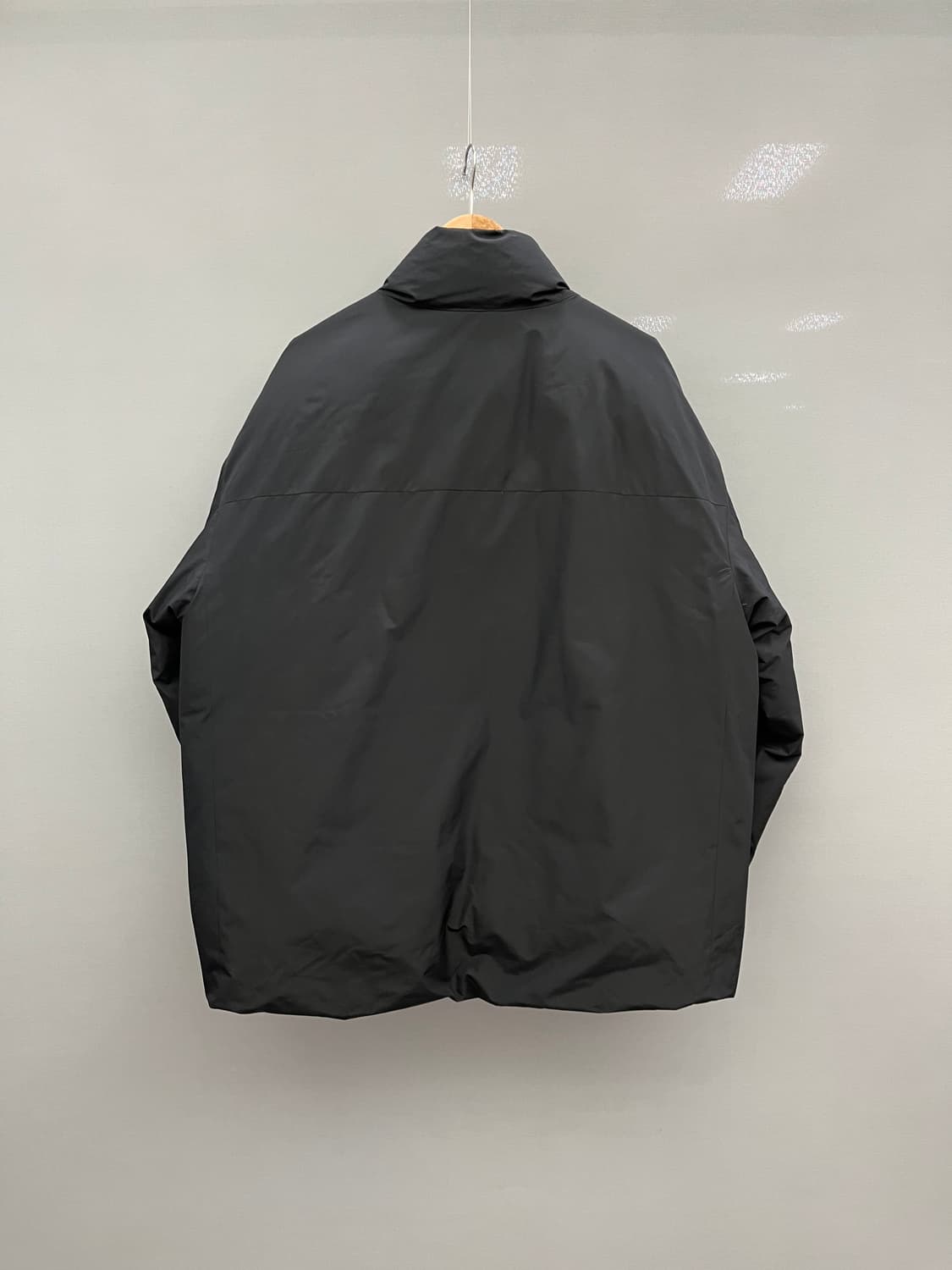 데상트 무브스포츠 스텐드넥 경량 다운자켓_21년 상품이미지7