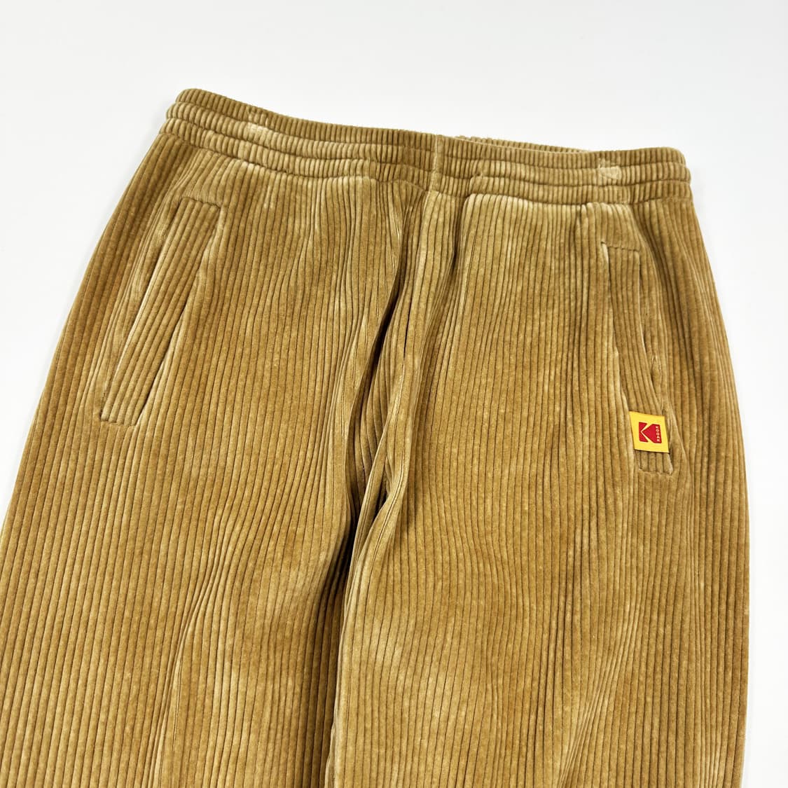 코닥 트레이닝 베이지 코듀로이 조거팬츠 (XS 여성추천) 상품이미지4