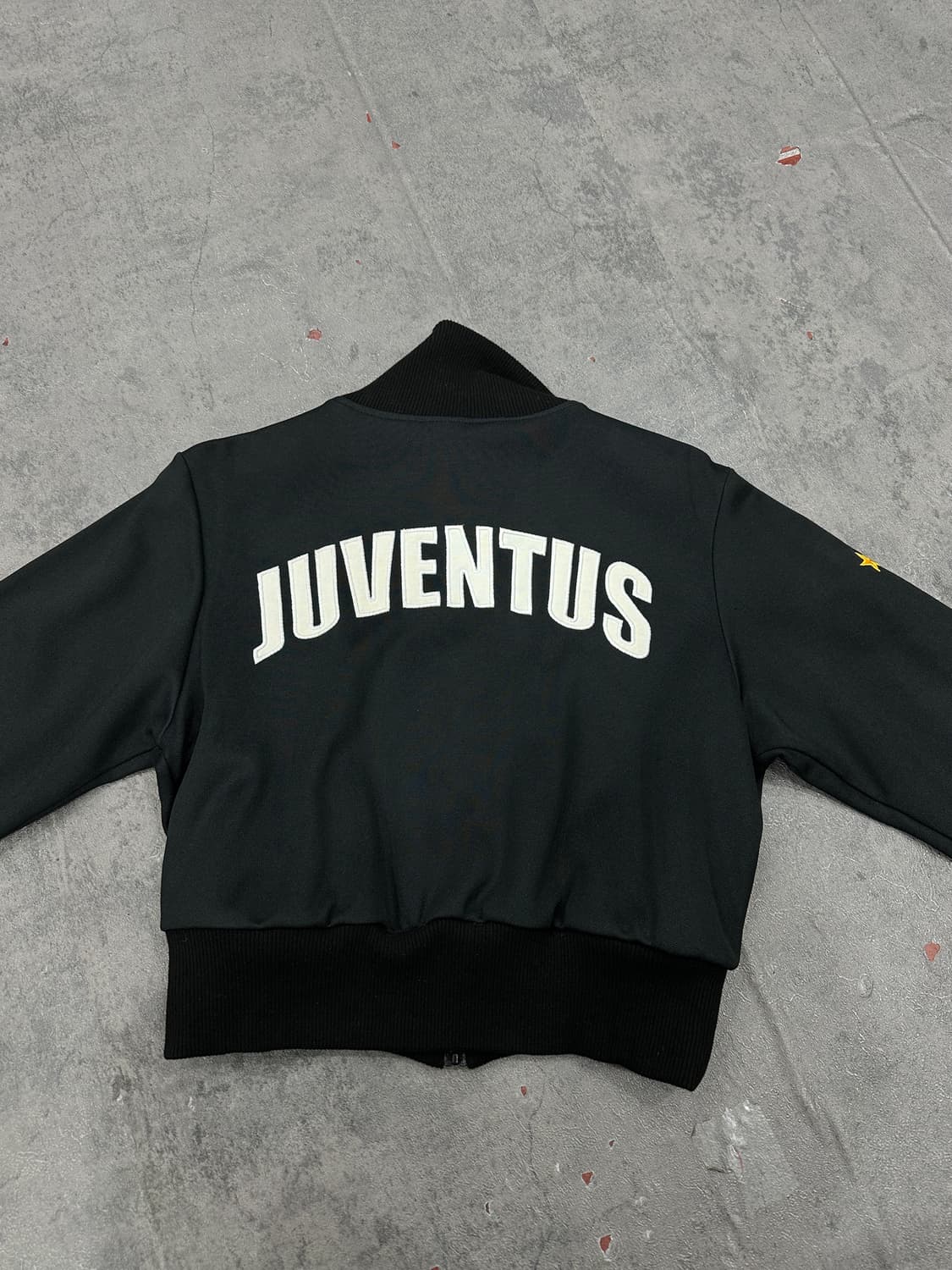 나이키 유벤투스 크롭 커스텀 크랩탑 저지 상품이미지5