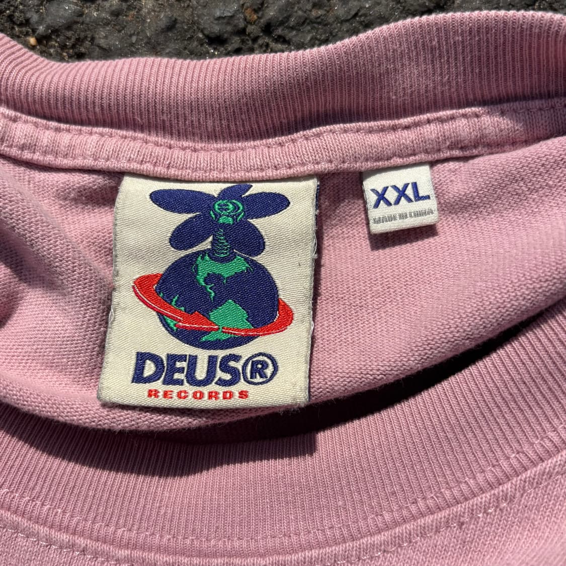 데우스 엑스 마키나 트러스트 제퍼 반팔 티셔츠 XXL 상품이미지6