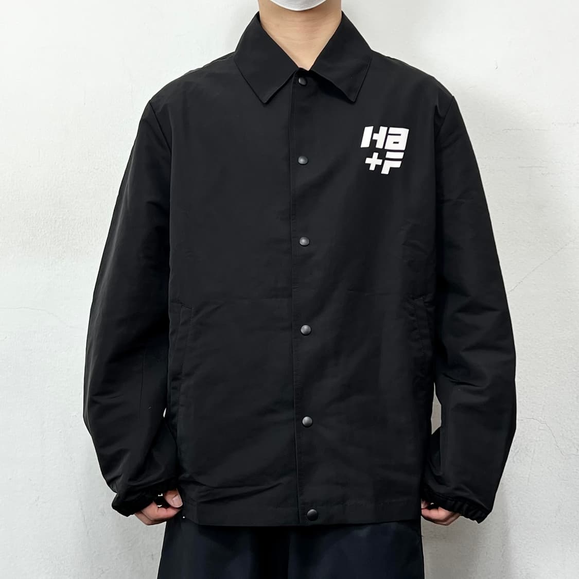 하이더 아커만 x 휠라 마시오 코치 트랙 자켓 상품이미지5