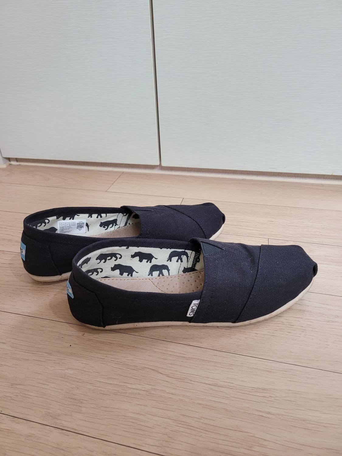 탐스 TOMS 알파가타 캔버스 슬립온 245 블랙 상품이미지3