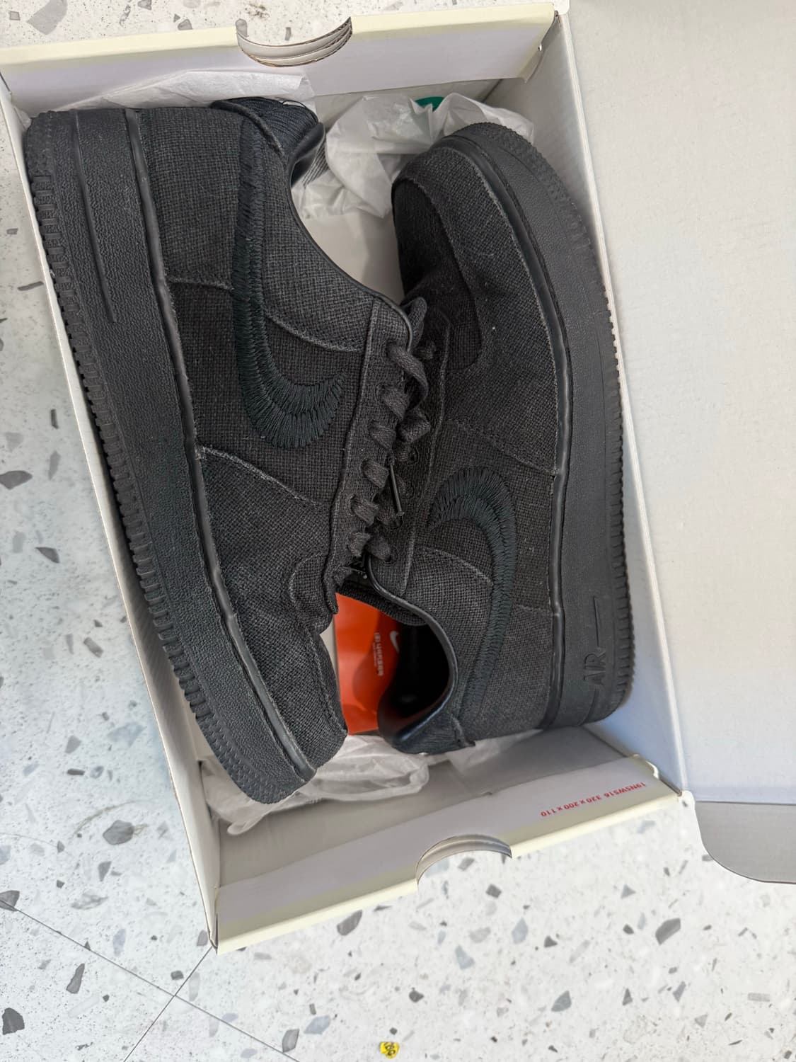 나이키X스투시 에어포스1 트리플블랙 상품이미지5