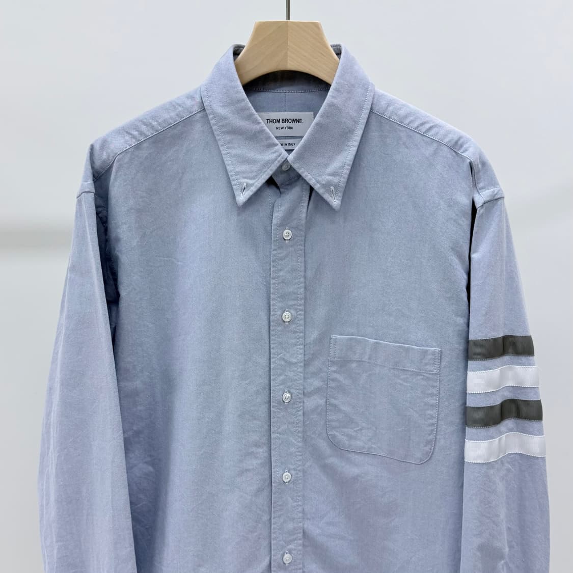 [S급/5] 톰브라운 사선완장 옥스포드 셔츠 블루 상품이미지3